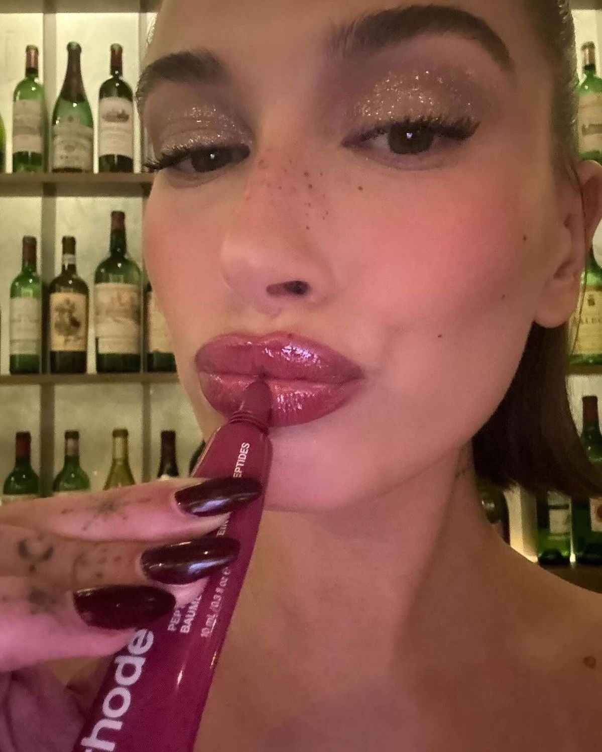 Rhode Peptide lip tint