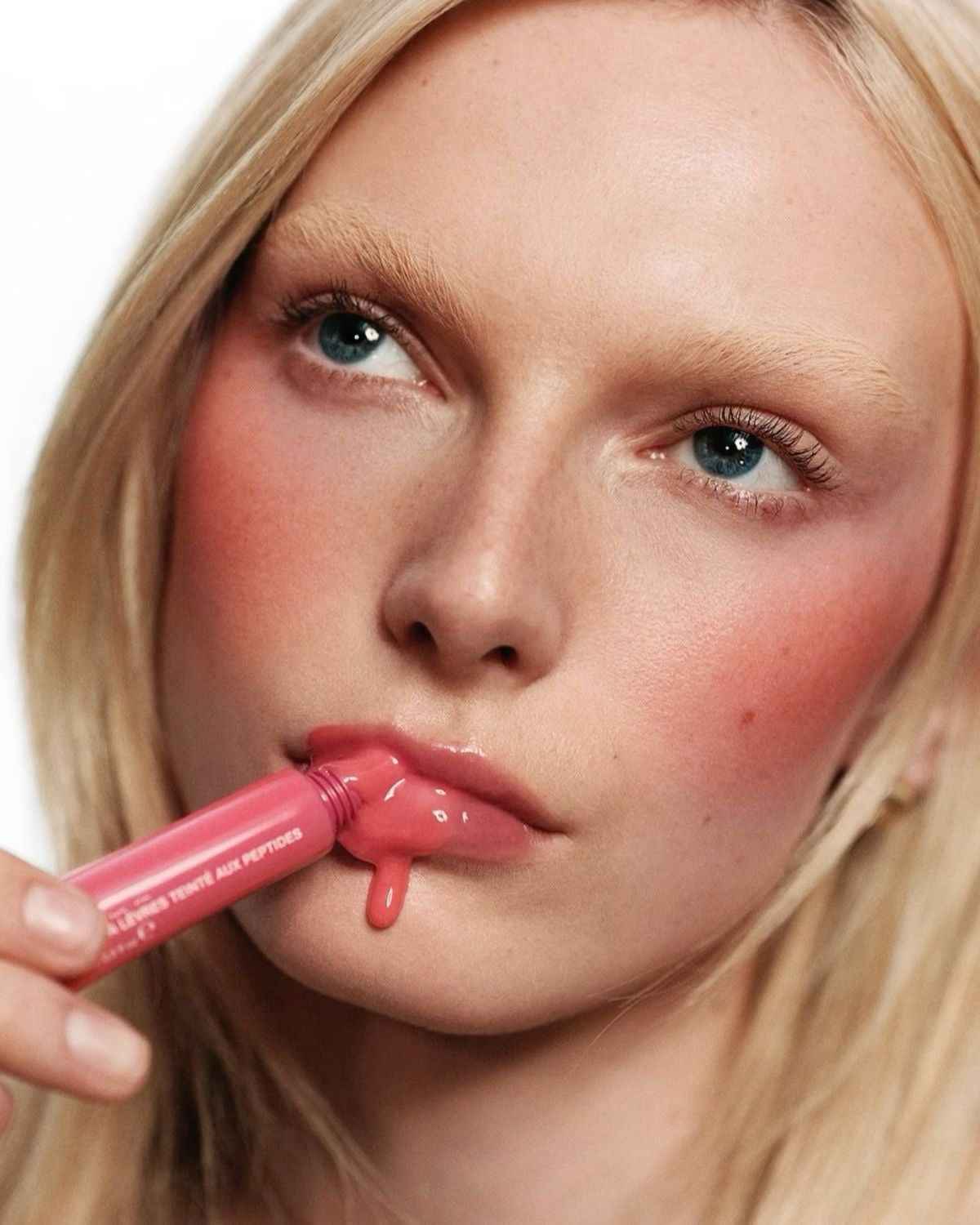 Rhode Peptide lip tint